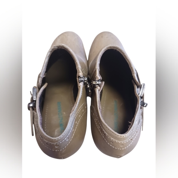 Lorenzo Mari EUC Leather Pumps Light Sage Size 6 - Picture 6 of 7